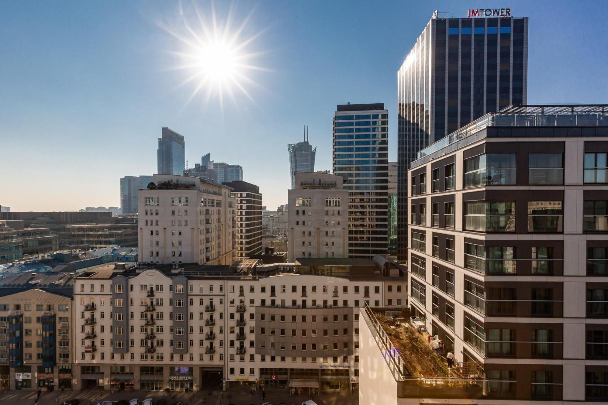 Mennica Luxury By Renters Prestige * Warszawa
